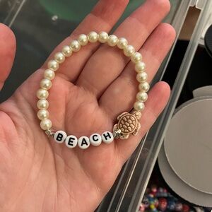 Pearl Beach Bracelet with Turtle Charm